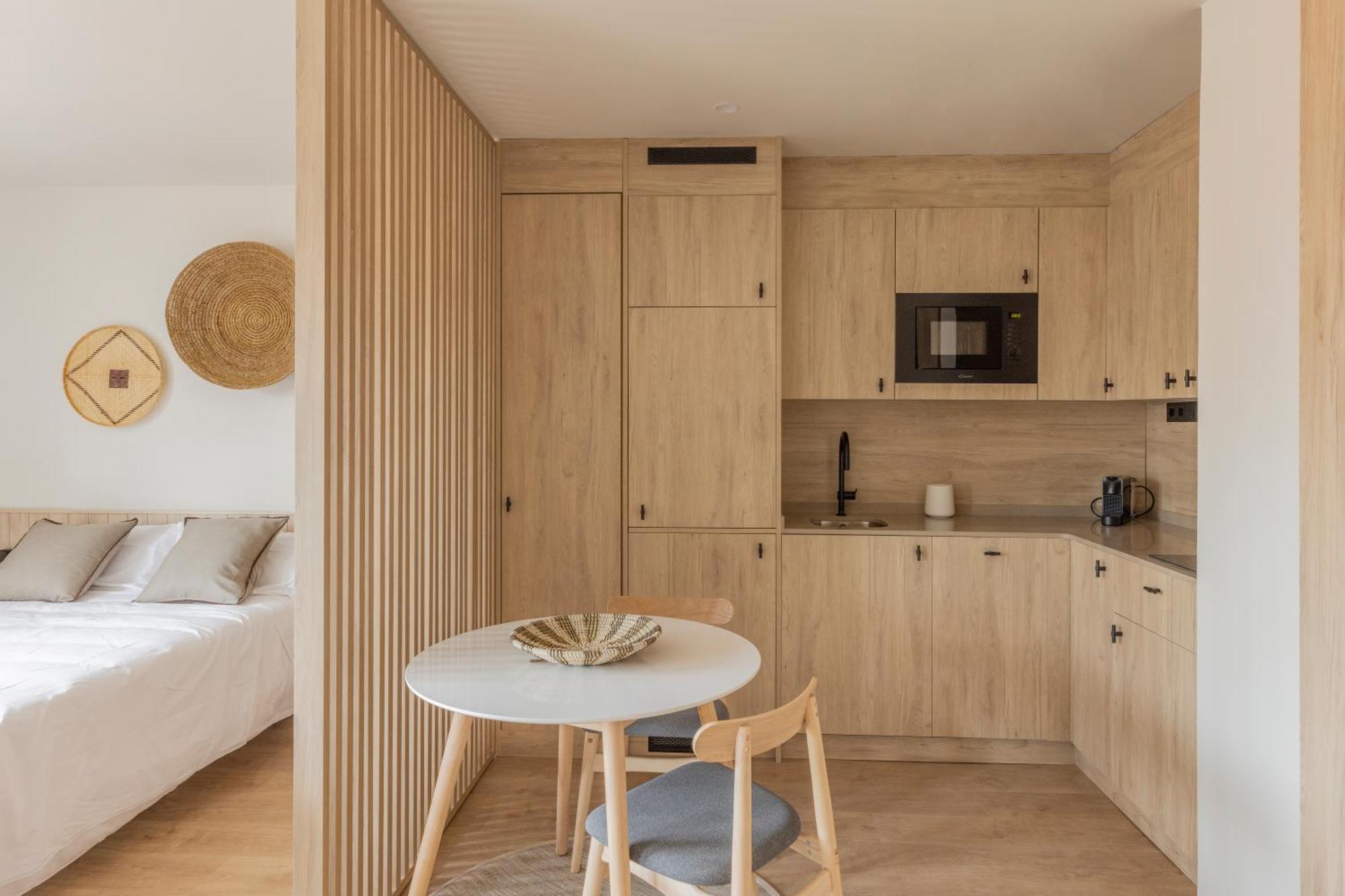 Libere Barcelona Sant Antoni Aparthotel Exterior foto